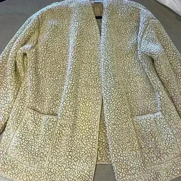 Secret treasures cardigan - Picture 7 of 7